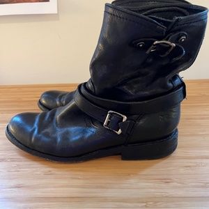 Black Frye Veronica Boot Size 8